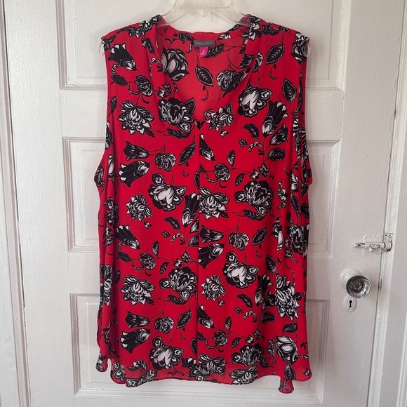 Vince Camuto Red and Black Floral Blouse 3X Sleeveless Chiffon Flowy V-Neck - Picture 3 of 13